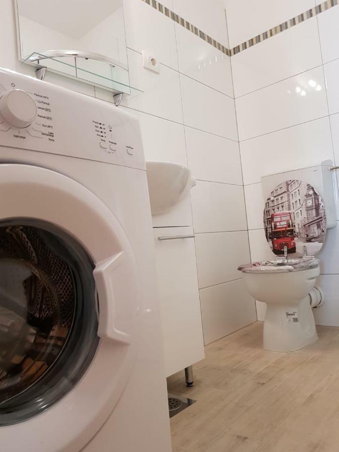 פודסטראנה Studio Apartment Matija מראה חיצוני תמונה